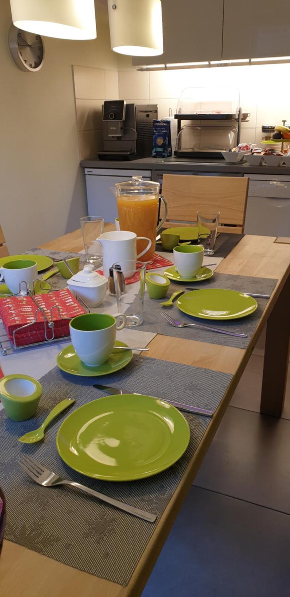 Gaestezimmer , Pension Wauri Waldenbuch Экстерьер фото