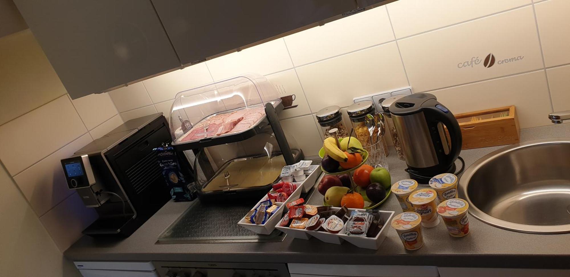 Gaestezimmer , Pension Wauri Waldenbuch Экстерьер фото